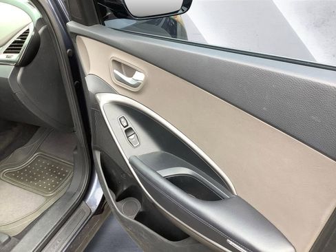 Used 2013 Hyundai Santa Fe Sport image 15