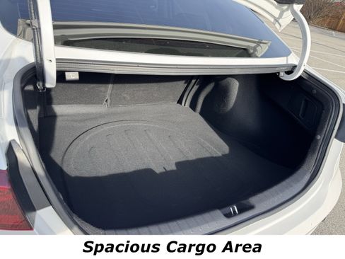 Used 2024 Kia Forte LXS image 13