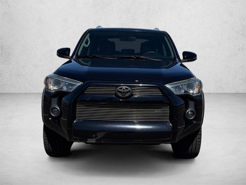Used 2015 Toyota 4Runner SR5 Premium RWD image 2