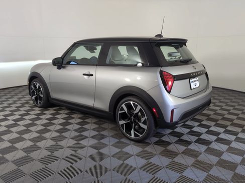 Used 2026 MINI Cooper S FWD image 3
