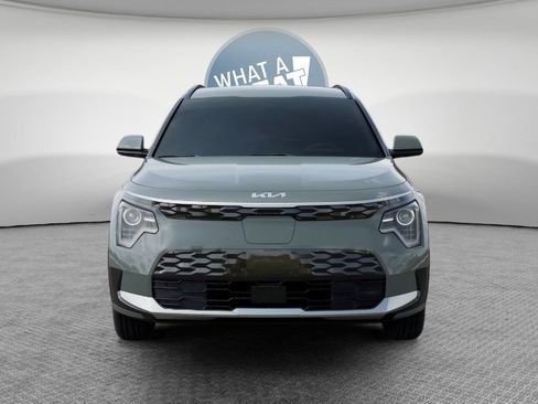 New 2026 Kia Niro Wind FWD image 2