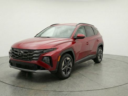 Used 2025 Hyundai Tucson SEL image 3