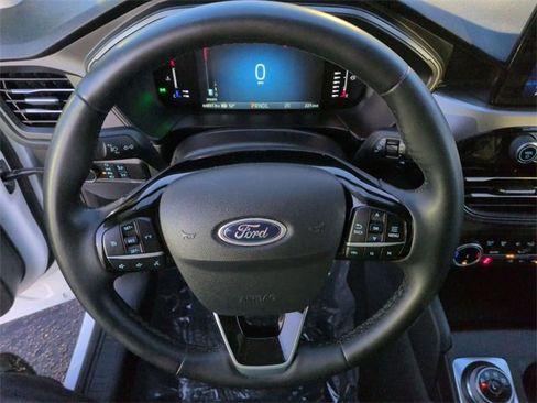Used 2024 Ford Escape Active w/ Cold Weather Package image 18