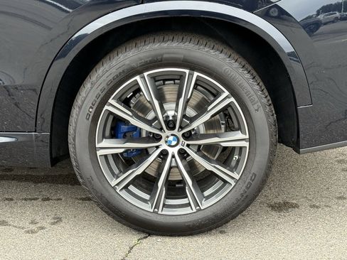 New 2026 BMW X5 M60i image 17