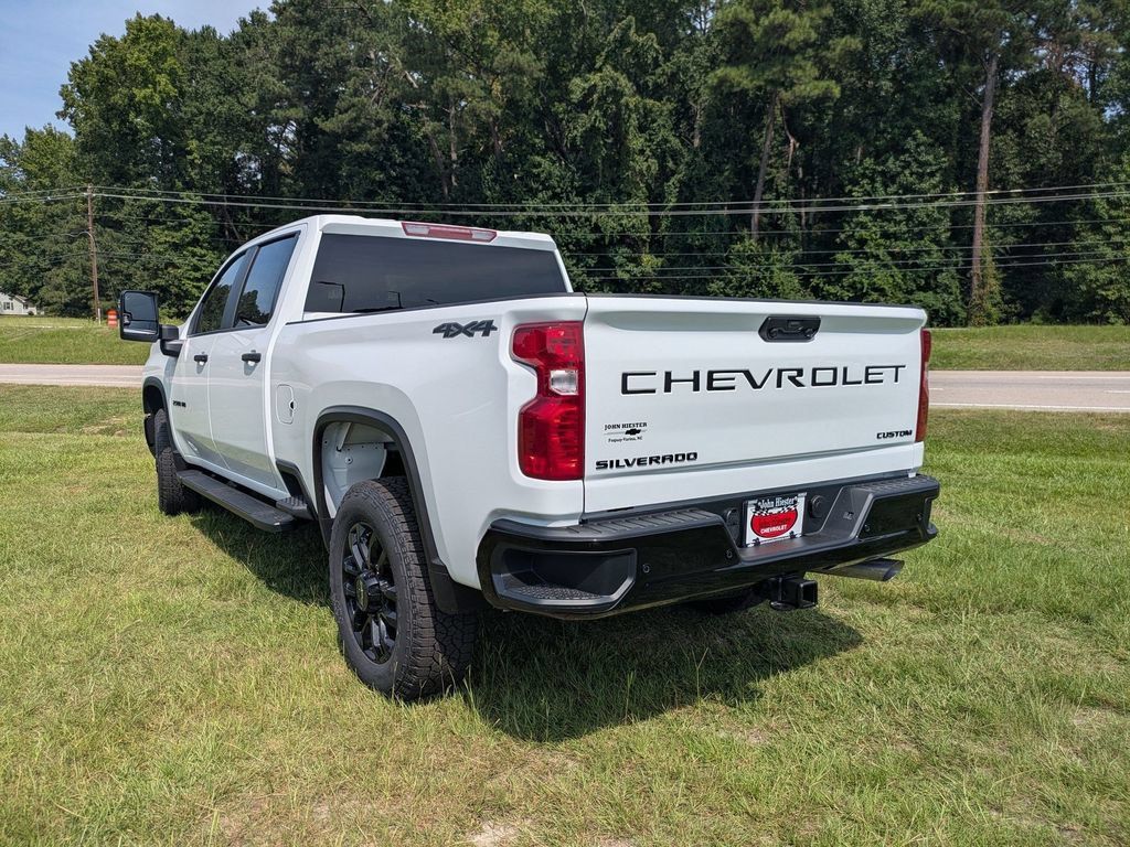 New 2026 Chevrolet Silverado 2500 Custom w/ Custom Value Package AWD/4WD image 4