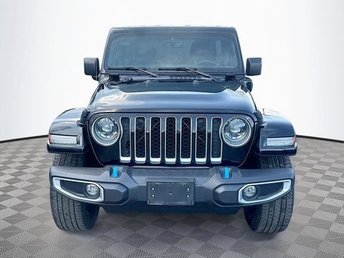 Used 2023 Jeep Wrangler Unlimited Sahara w/ Cold Weather Group AWD/4WD image 2