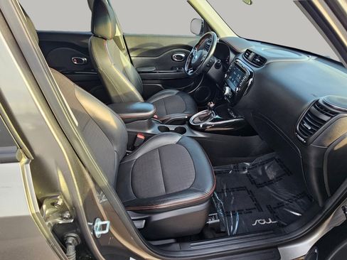 Used 2019 Kia Soul ! image 26