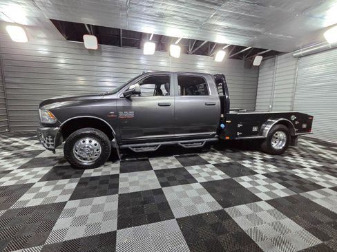 Used 2017 RAM 3500 SLT w/ Quick Order Package 29G SLT image 8