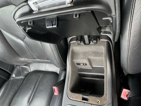 Used 2012 Porsche Cayenne S AWD/4WD image 29