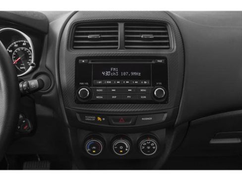 Used 2015 Mitsubishi Outlander Sport SE AWD/4WD image 12