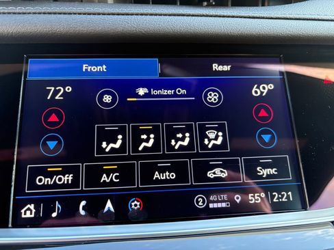 Certified 2024 Cadillac XT5 Premium Luxury w/ Technology Package image 39