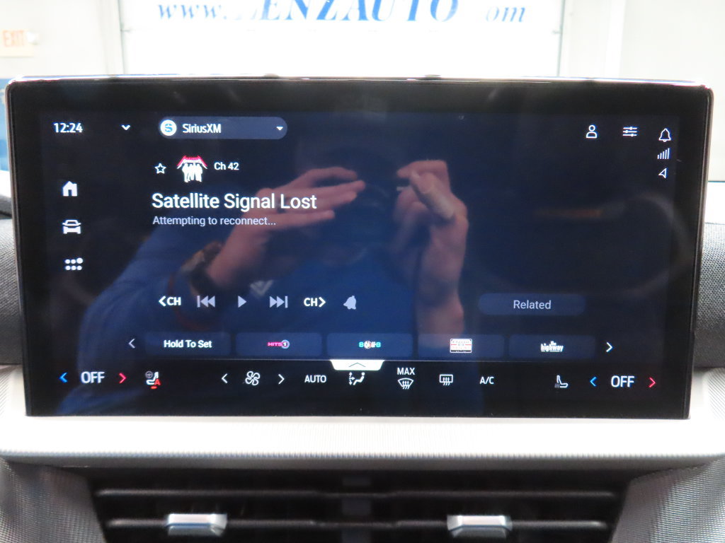 Used 2026 Ford Explorer Tremor w/ Tremor Ultimate Package AWD/4WD image 32