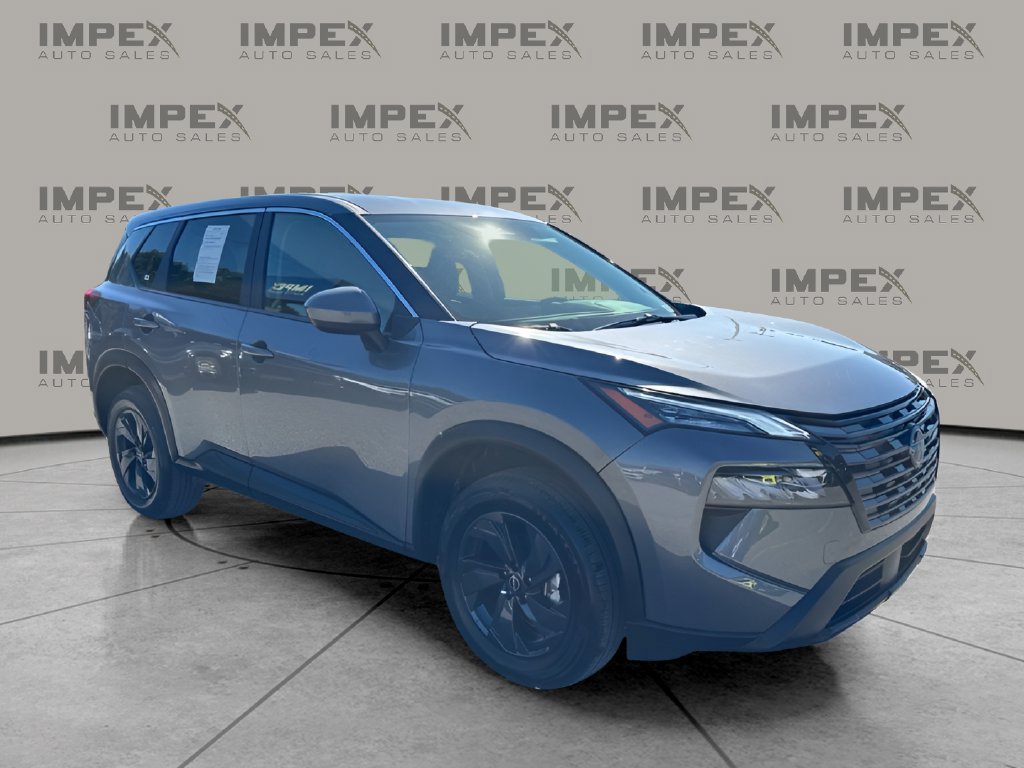 Used 2026 Nissan Rogue SV FWD image 7