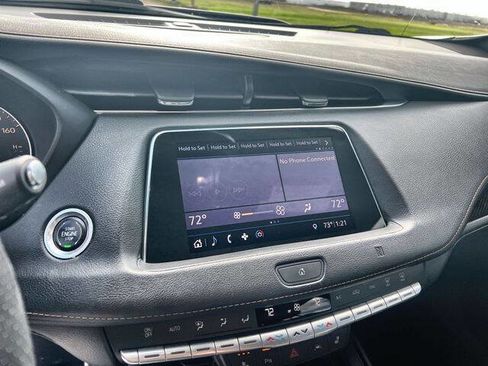 Used 2019 Cadillac XT4 Sport w/ Cold Weather Package FWD image 13