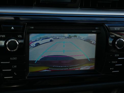 Used 2016 Toyota Corolla S FWD image 27