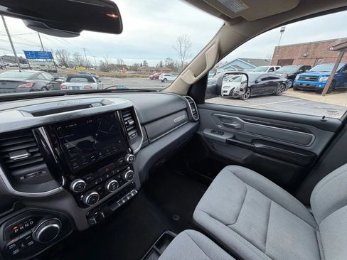 Used 2019 RAM 1500 Big Horn image 31