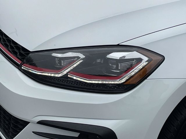 Used 2021 Volkswagen GTI SE FWD image 7