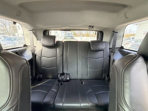 Used 2015 Cadillac Escalade Premium image 53