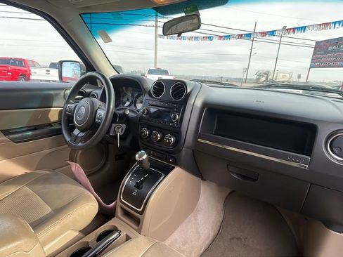Used 2014 Jeep Patriot Sport w/ Power Value Group FWD image 28