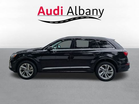 Used 2023 Audi Q7 2.0T Premium w/ Convenience Package AWD/4WD image 3