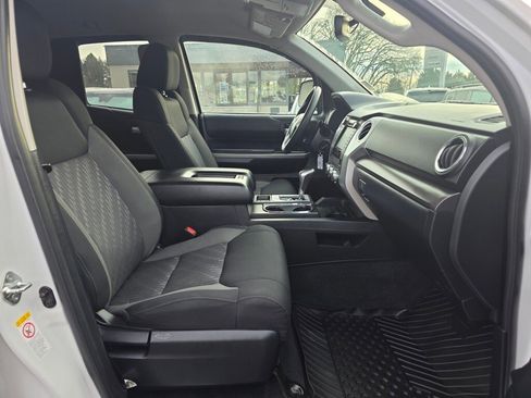 Used 2018 Toyota Tundra SR5 image 23