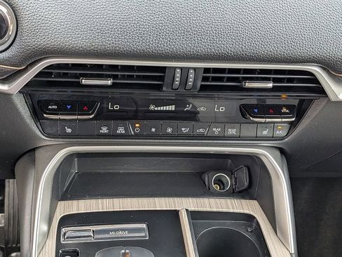 Used 2024 MAZDA CX-90 Plug-In Hybrid w/ Preferred image 30