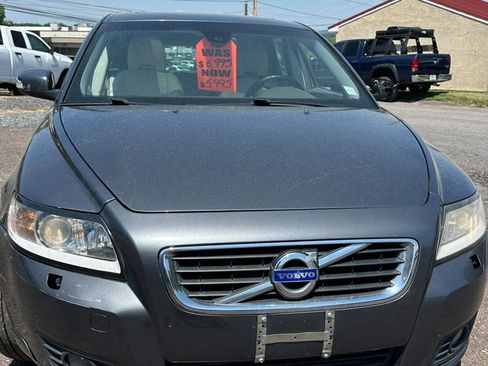 Used 2011 Volvo V50 T5 w/ Preferred Pkg FWD image 5