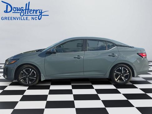 Used 2024 Nissan Sentra SV w/ All-Weather Package FWD image 2