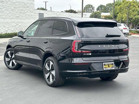 New 2025 Volvo EX90 Plus image 6