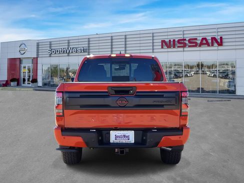 New 2026 Nissan Frontier PRO-4X w/ Tow Package AWD/4WD image 7
