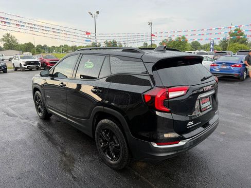 Used 2024 GMC Terrain AT4 w/ Infotainment Package II AWD/4WD image 8
