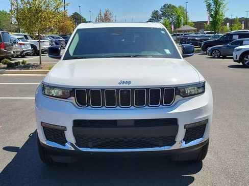 Used 2023 Jeep Grand Cherokee L Limited w/ Luxury Tech Group II RWD image 2