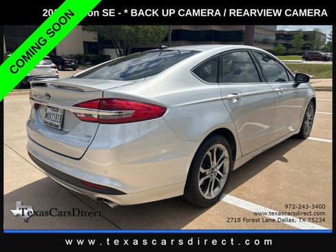 Used 2017 Ford Fusion SE w/ Equipment Group 201A image 3