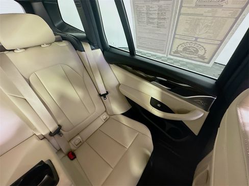 Used 2021 BMW X3 xDrive30i image 14