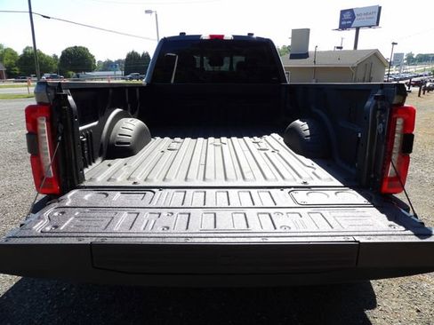 Used 2026 Ford F350 Lariat w/ Lariat Ultimate Package AWD/4WD image 7