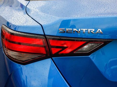 Certified 2025 Nissan Sentra SV image 10