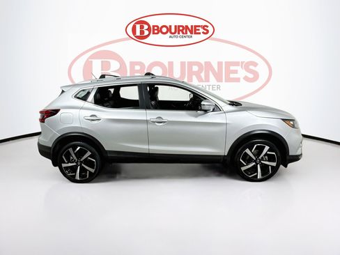 Used 2022 Nissan Rogue Sport SL image 11