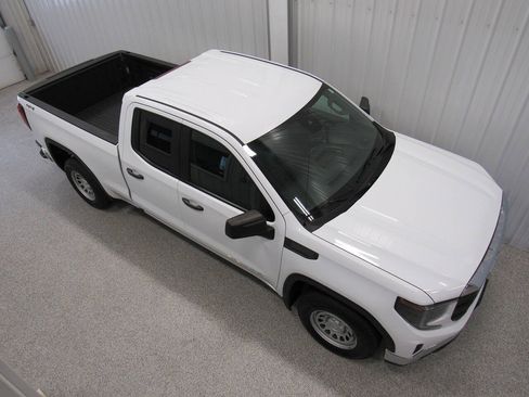 Used 2023 GMC Sierra 1500 Pro w/ Pro Value Package AWD/4WD image 5