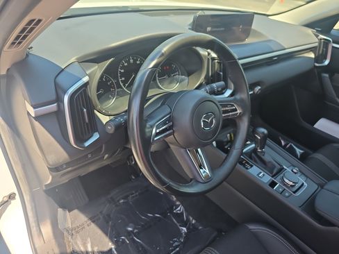 Used 2024 MAZDA CX-50 AWD 2.5 S w/ Premium Package image 16