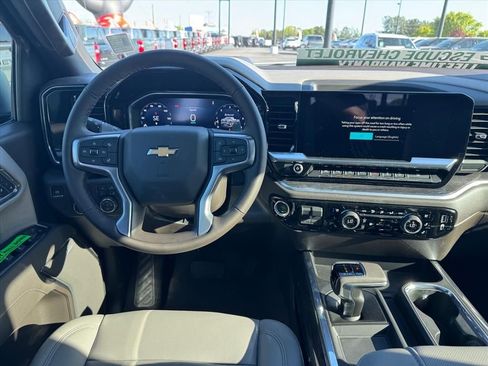 New 2026 Chevrolet Silverado 1500 LTZ AWD/4WD image 11