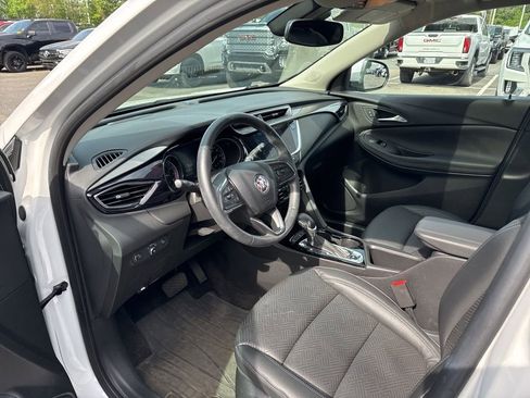 Used 2023 Buick Encore GX Essence w/ Experience Buick Package image 12