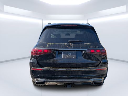 New 2026 Mercedes-Benz Maybach GLS 600 4MATIC image 7