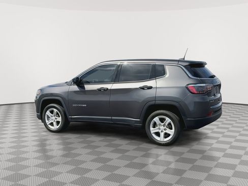 Used 2023 Jeep Compass Sport image 6