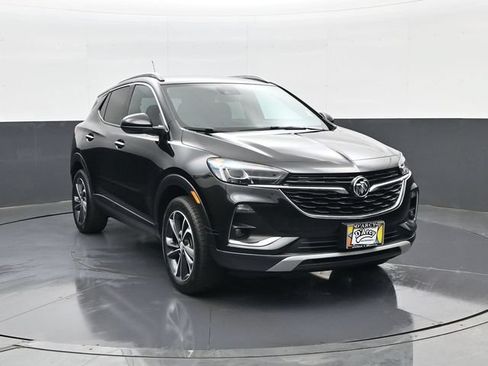 Certified 2021 Buick Encore GX Essence AWD/4WD image 3