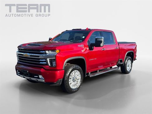 Used 2023 Chevrolet Silverado 2500 High Country w/ Technology Package image 3
