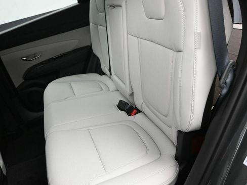 New 2026 Hyundai Tucson Limited image 23