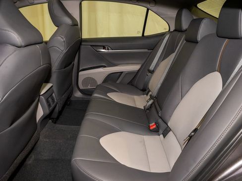 Certified 2020 Toyota Camry XLE w/ Driver Assist Package image 7