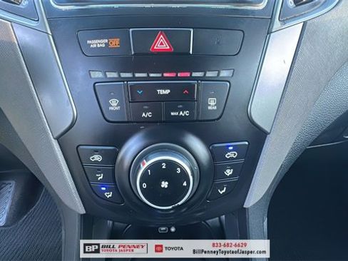 Used 2018 Hyundai Santa Fe Sport image 13