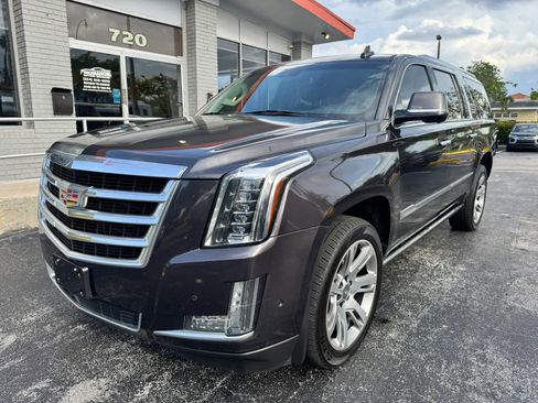 Used 2017 Cadillac Escalade ESV Premium Luxury AWD/4WD image 1