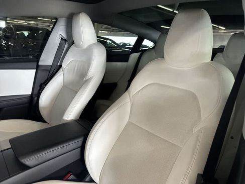 Used 2025 Tesla Model 3 Long Range RWD image 15